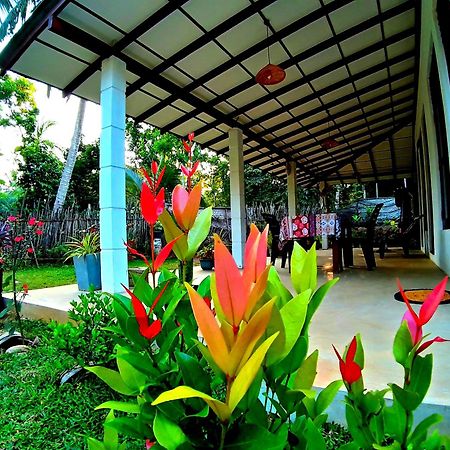Cashew Villa Hiriketiya Диквелла Экстерьер фото